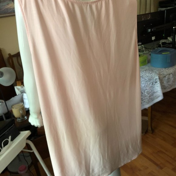 Peachy Tank - Picture 4 of 7